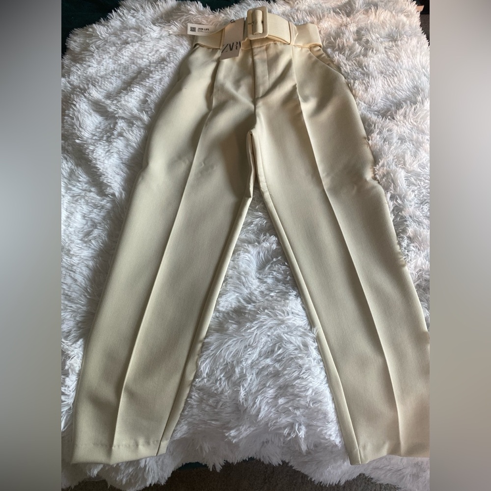 Zara Cream Dress Pants with Straight-Leg Cut